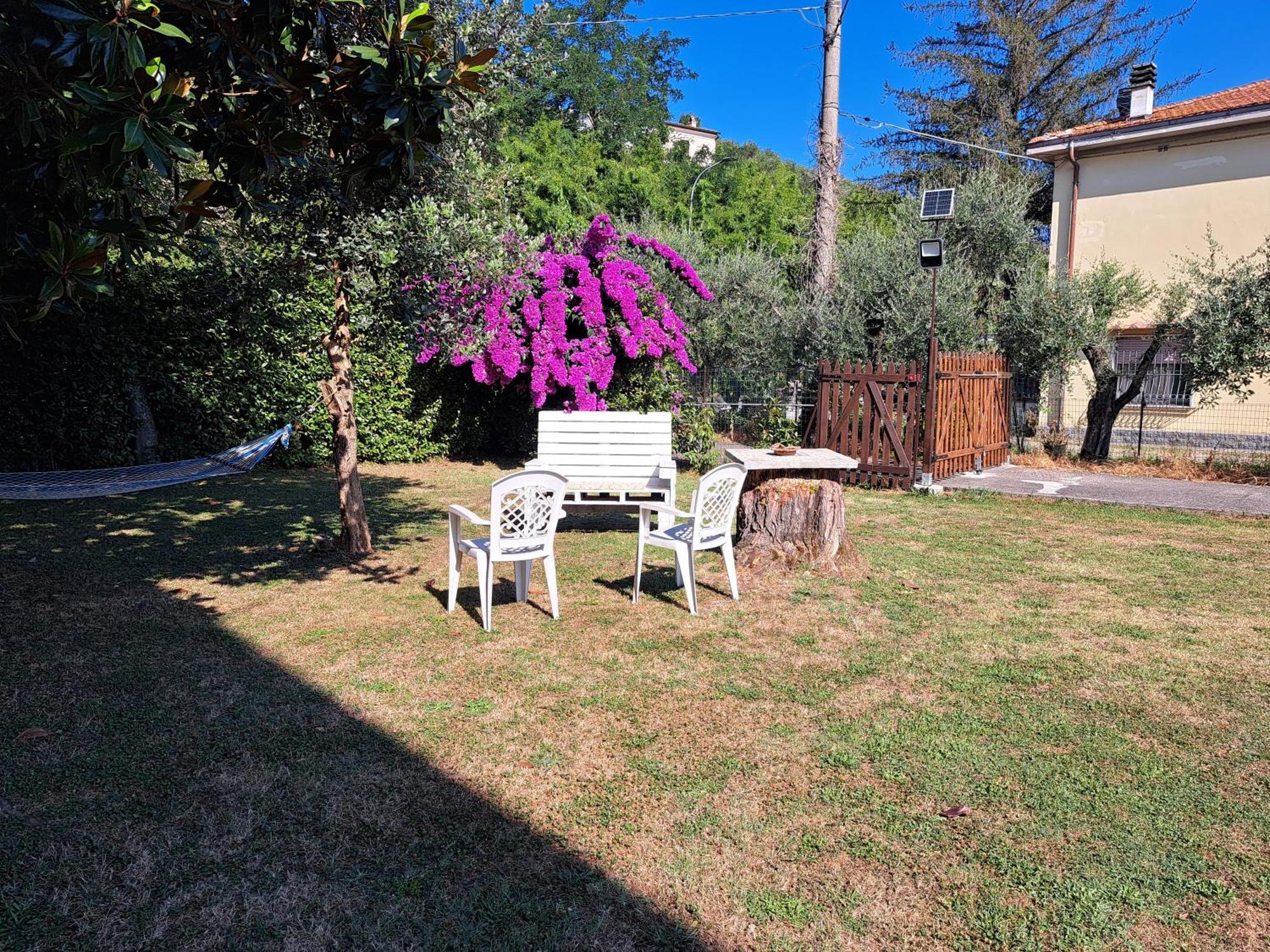 Casa Vacanze “Bouganville” Loc Avane Pisa Vecchiano Εξωτερικό φωτογραφία