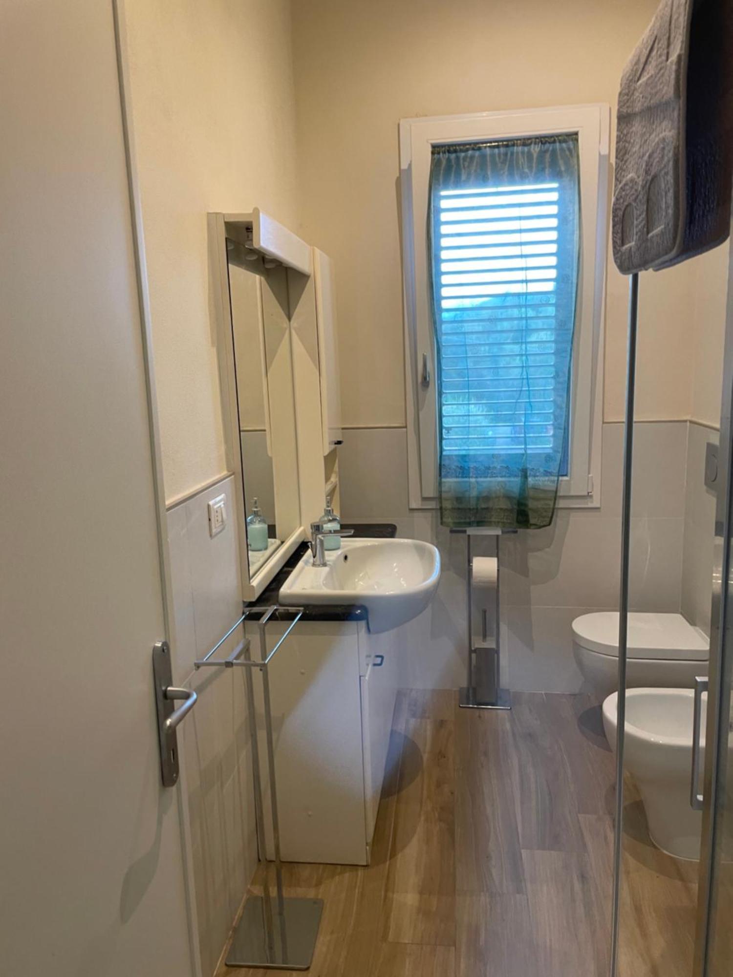 Casa Vacanze “Bouganville” Loc Avane Pisa Vecchiano Εξωτερικό φωτογραφία